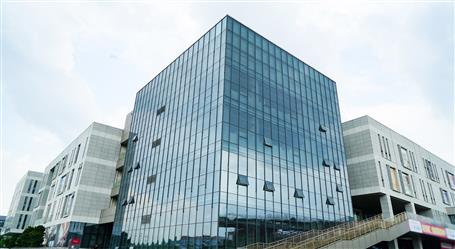 職教園文化藝術(shù)中心工程迎來國家裝飾獎(jiǎng)專家組復(fù)檢