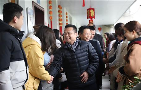 【開工大吉】新年新氣象！公司領(lǐng)導(dǎo)班子向干部職工拜年