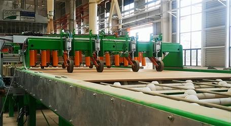 廣西國旭東騰人造板項(xiàng)目：首板下線！